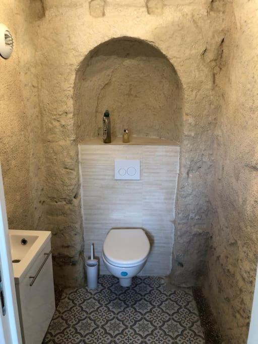 Nuit Insolite Dans Une Troglodyte ! Villa Nazelles-Negron Esterno foto